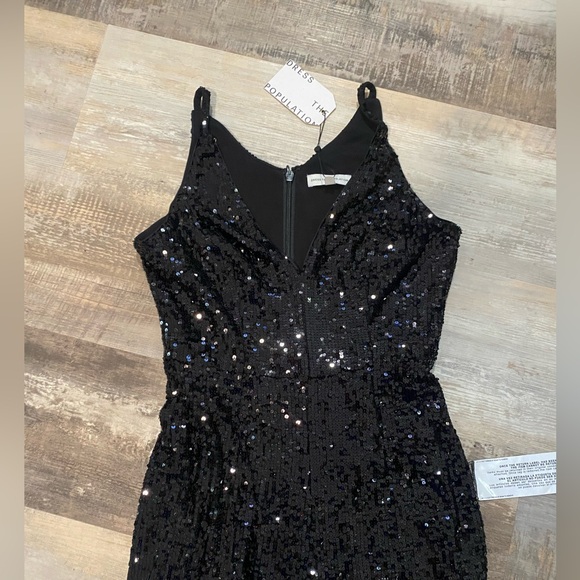 Dress the Population Womens Charlie Plunging Jumpsuit - Picture 3 of 5